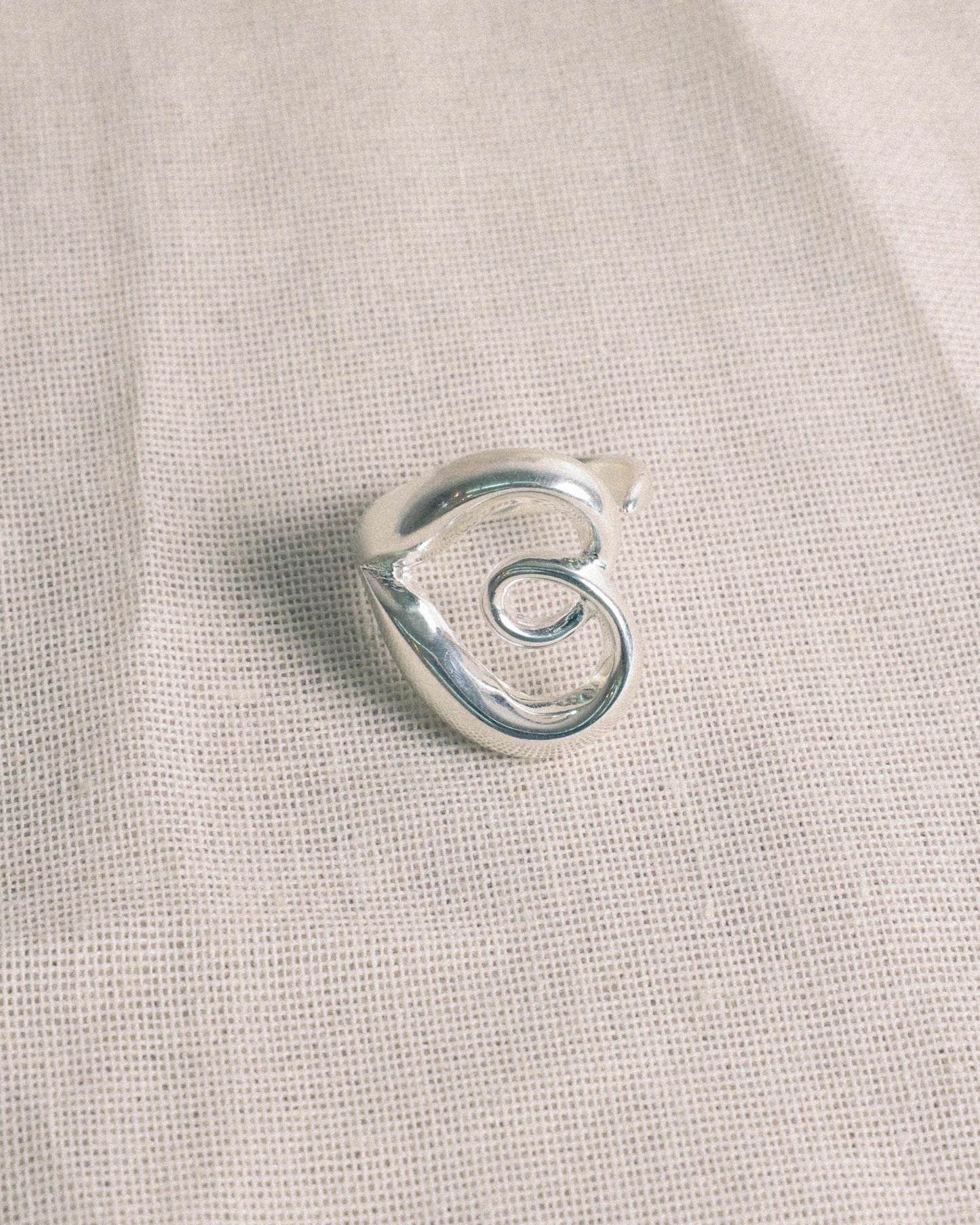 Eli Heart Ring